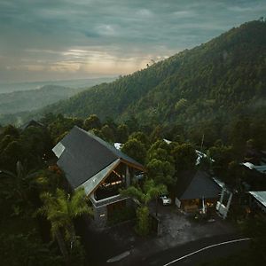 Studio Cabin Cabana